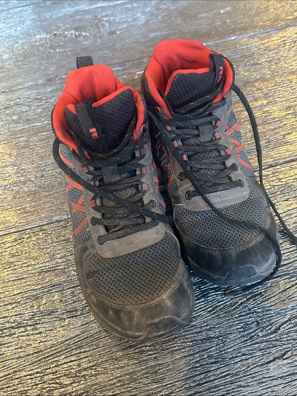 RBX Men's Black and Red Athletic Hiking Boots - Picture 4 of 7